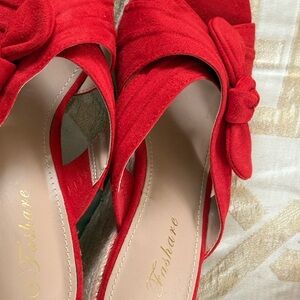 Women's Red Bow suede heels and bag